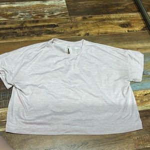 All in motion oversize crop tee